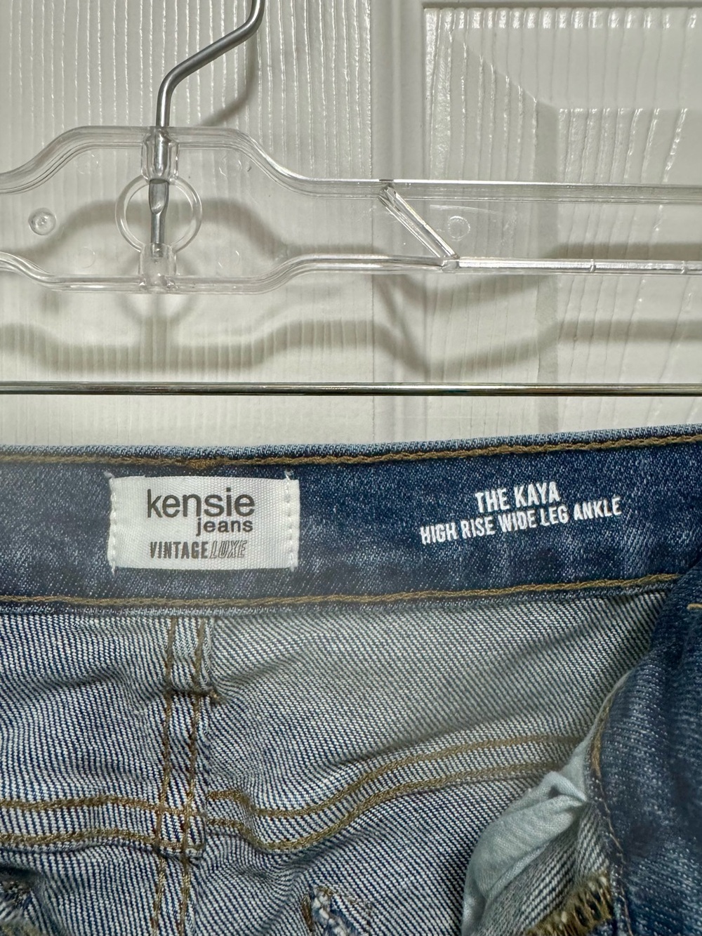 Kensie Jeans The Kaya High-Rise Wide-Leg Ankle Jeans - Picture 6 of 7